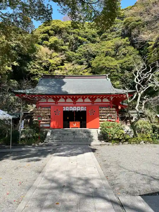 荏柄天神社の{uncategorized: "未分類", other: "その他", undefined: "問題あり", building: "その他建物", grave: "お墓", sacred_gate: "鳥居", guardian: "狛犬", statue: "像", buddha: "仏像", history: "歴史", nature: "自然", garden: "庭園", animal: "動物", pagoda: "塔", temizu: "手水舎", mountain_gate: "山門・神門", sanctuary: "本殿・本堂", subordinate: "末社・摂社", art: "芸術", scenery: "景色", jizo: "地蔵", ema: "絵馬", goshuin: "御朱印", omikuji: "おみくじ", items: "授与品その他", amulet: "お守り", goshuincho: "御朱印帳", eats: "食事", festival: "お祭り", votive_dance: "神楽", shichigosan: "七五三参", wedding: "結婚式", experience: "体験その他", initially: "初詣", around: "周辺", anti_infection: "感染症対策"}