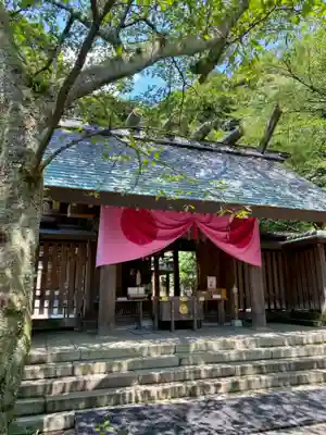 金崎宮の本殿・本堂