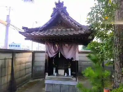 薬師堂の本殿・本堂