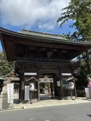 日牟禮八幡宮の山門・神門