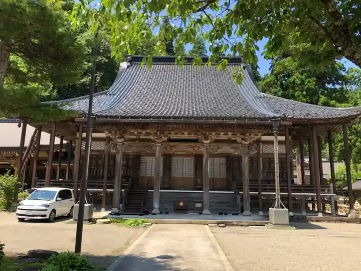 林西寺の本殿・本堂