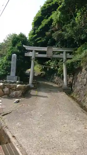 志布比神社の鳥居