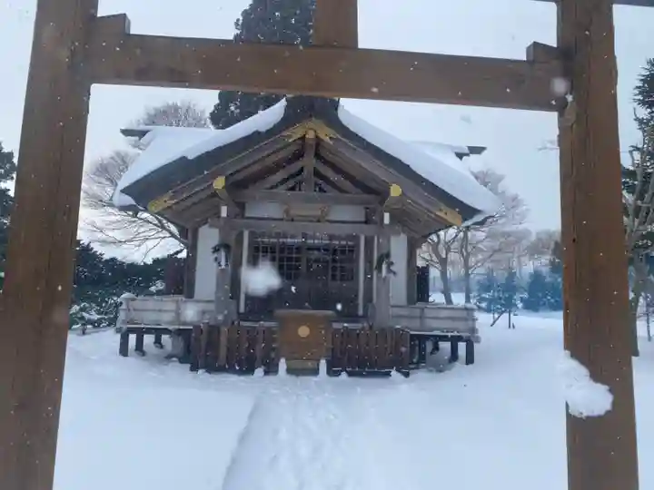 谷地頭神社の本殿・本堂
