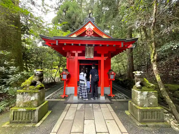 箱根神社の末社・摂社