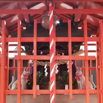 金綱稲荷神社の本殿・本堂