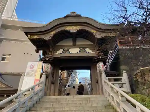 湯島天満宮の山門