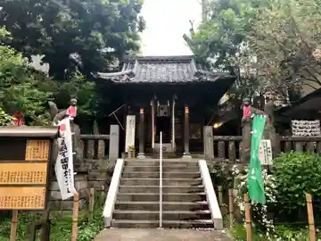 烏森稲荷神社の本殿・本堂