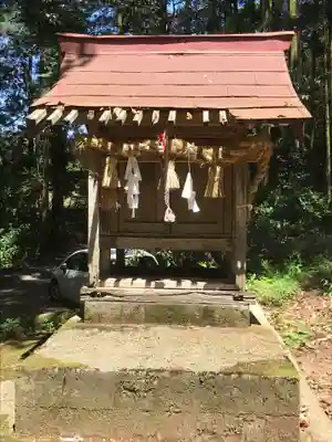 吉部八幡宮の末社・摂社