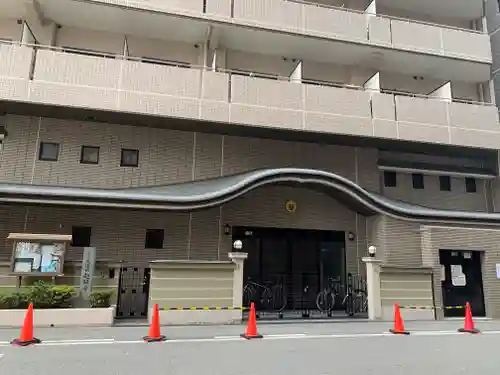 超願寺 （大阪難波）の山門