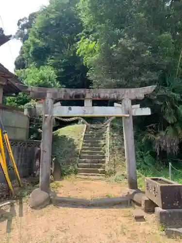 大六天神社の鳥居