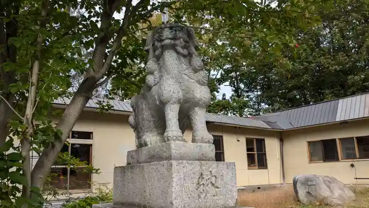 名寄神社の狛犬