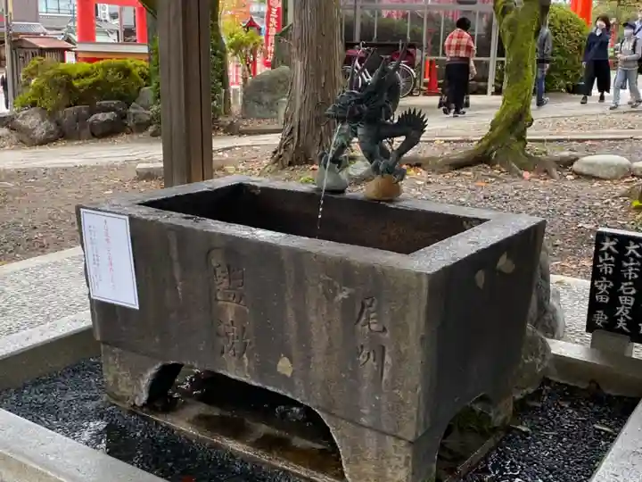 針綱神社の手水舎