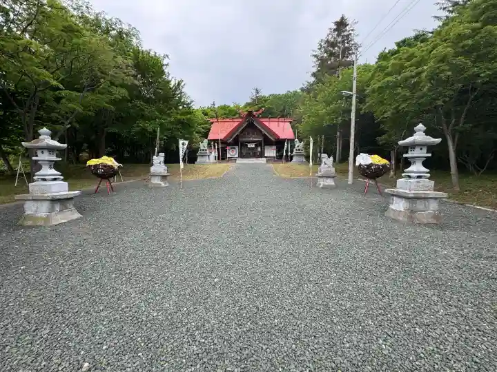 上常呂神社の{uncategorized: "未分類", other: "その他", undefined: "問題あり", building: "その他建物", grave: "お墓", sacred_gate: "鳥居", guardian: "狛犬", statue: "像", buddha: "仏像", history: "歴史", nature: "自然", garden: "庭園", animal: "動物", pagoda: "塔", temizu: "手水舎", mountain_gate: "山門・神門", sanctuary: "本殿・本堂", subordinate: "末社・摂社", art: "芸術", scenery: "景色", jizo: "地蔵", ema: "絵馬", goshuin: "御朱印", omikuji: "おみくじ", items: "授与品その他", amulet: "お守り", goshuincho: "御朱印帳", eats: "食事", festival: "お祭り", votive_dance: "神楽", shichigosan: "七五三参", wedding: "結婚式", experience: "体験その他", initially: "初詣", around: "周辺", anti_infection: "感染症対策"}