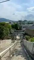 藤ノ木白山神社の{uncategorized: "未分類", other: "その他", undefined: "問題あり", building: "その他建物", grave: "お墓", sacred_gate: "鳥居", guardian: "狛犬", statue: "像", buddha: "仏像", history: "歴史", nature: "自然", garden: "庭園", animal: "動物", pagoda: "塔", temizu: "手水舎", mountain_gate: "山門・神門", sanctuary: "本殿・本堂", subordinate: "末社・摂社", art: "芸術", scenery: "景色", jizo: "地蔵", ema: "絵馬", goshuin: "御朱印", omikuji: "おみくじ", items: "授与品その他", amulet: "お守り", goshuincho: "御朱印帳", eats: "食事", festival: "お祭り", votive_dance: "神楽", shichigosan: "七五三参", wedding: "結婚式", experience: "体験その他", initially: "初詣", around: "周辺", anti_infection: "感染症対策"}