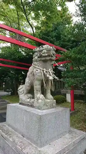 鳥屋神社の狛犬