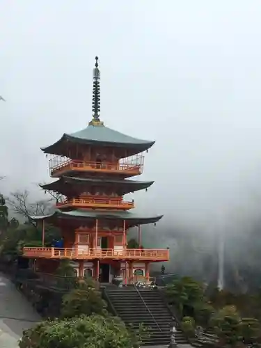 青岸渡寺のその他建物