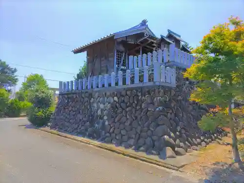 白山社（三丸渕）の建物その他