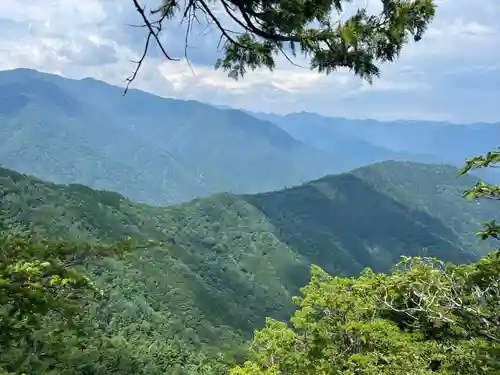 三峯神社奥宮(埼玉県)