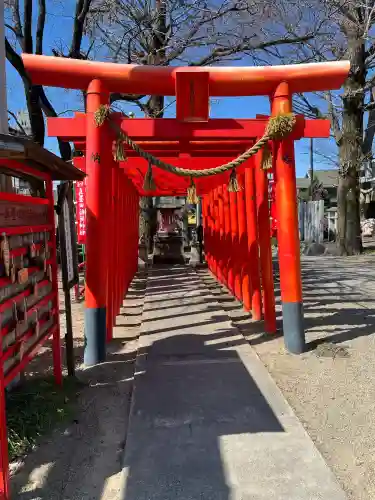 村國真墨田神社の{uncategorized: "未分類", other: "その他", undefined: "問題あり", building: "その他建物", grave: "お墓", sacred_gate: "鳥居", guardian: "狛犬", statue: "像", buddha: "仏像", history: "歴史", nature: "自然", garden: "庭園", animal: "動物", pagoda: "塔", temizu: "手水舎", mountain_gate: "山門・神門", sanctuary: "本殿・本堂", subordinate: "末社・摂社", art: "芸術", scenery: "景色", jizo: "地蔵", ema: "絵馬", goshuin: "御朱印", omikuji: "おみくじ", items: "授与品その他", amulet: "お守り", goshuincho: "御朱印帳", eats: "食事", festival: "お祭り", votive_dance: "神楽", shichigosan: "七五三参", wedding: "結婚式", experience: "体験その他", initially: "初詣", around: "周辺", anti_infection: "感染症対策"}
