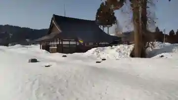 晃西寺の本殿・本堂