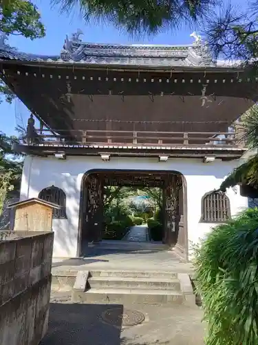 元慶寺の山門・神門