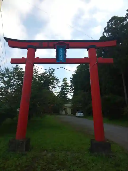 鞍掛神社の鳥居