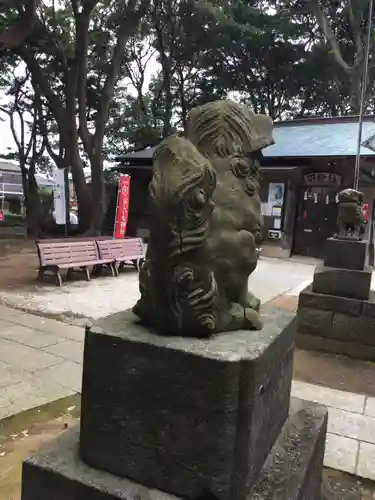 掘出神社の狛犬