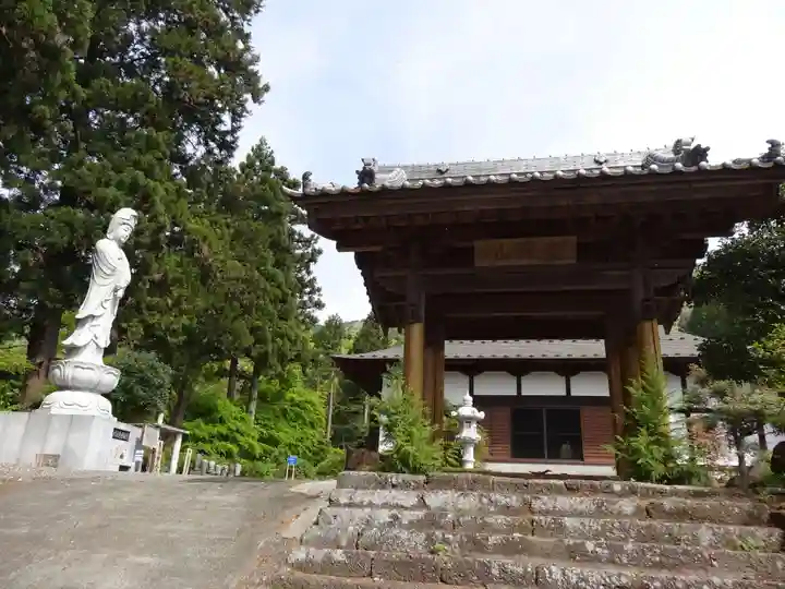 宝勝寺の山門・神門