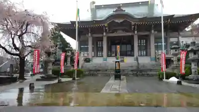 多聞寺の本殿・本堂