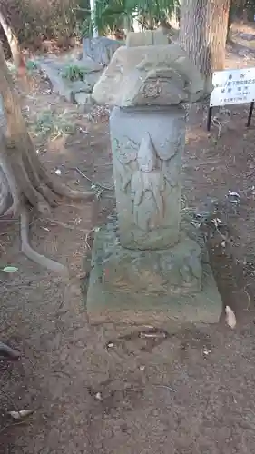 西町神明社の仏像