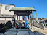 正覚寺の手水舎