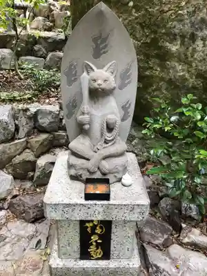 お松大権現の狛犬