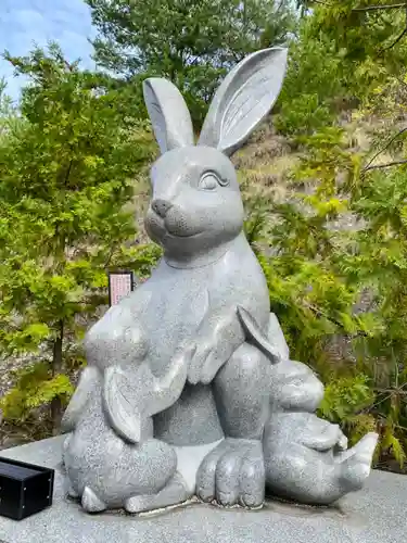 白崎八幡宮の像