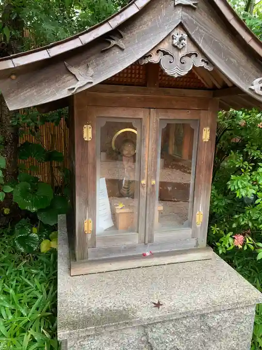 鉄道神社の地蔵