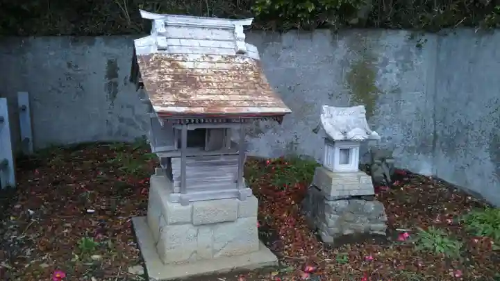 玄東稲荷神社の末社・摂社