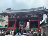 浅草寺の山門・神門
