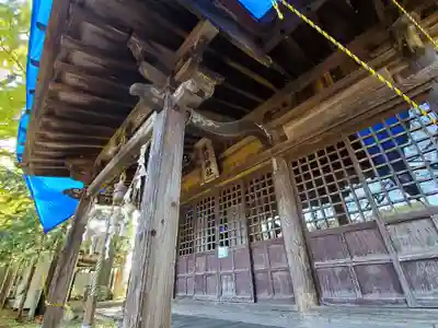 諏訪神社の本殿・本堂
