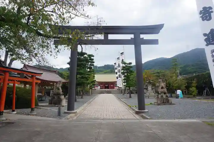 亀山神社の鳥居