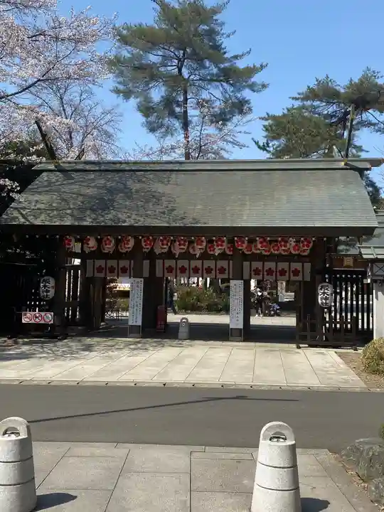 櫻木神社の山門・神門