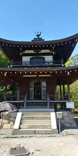 勧修寺の本殿・本堂