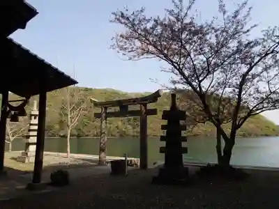 霹靂神社の鳥居