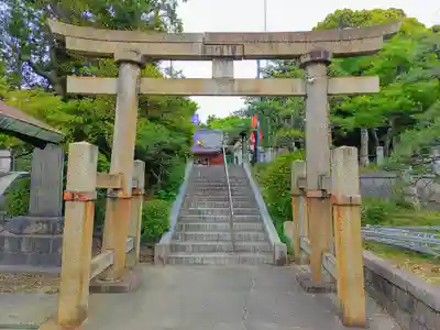 平坂熊野神社の鳥居