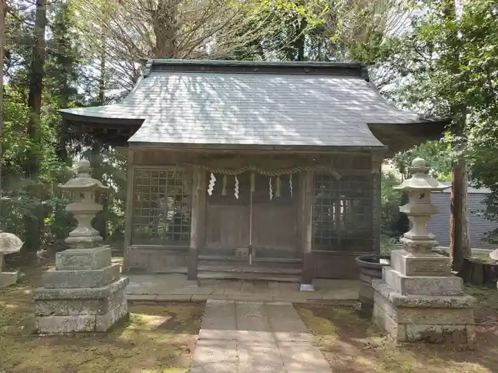 八幡神社の本殿・本堂