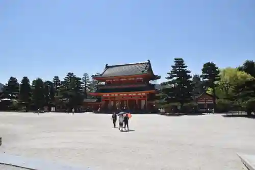 平安神宮の山門