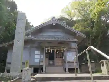 楯崎神社の本殿・本堂