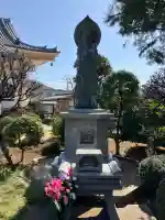 本寿院の{uncategorized: "未分類", other: "その他", undefined: "問題あり", building: "その他建物", grave: "お墓", sacred_gate: "鳥居", guardian: "狛犬", statue: "像", buddha: "仏像", history: "歴史", nature: "自然", garden: "庭園", animal: "動物", pagoda: "塔", temizu: "手水舎", mountain_gate: "山門・神門", sanctuary: "本殿・本堂", subordinate: "末社・摂社", art: "芸術", scenery: "景色", jizo: "地蔵", ema: "絵馬", goshuin: "御朱印", omikuji: "おみくじ", items: "授与品その他", amulet: "お守り", goshuincho: "御朱印帳", eats: "食事", festival: "お祭り", votive_dance: "神楽", shichigosan: "七五三参", wedding: "結婚式", experience: "体験その他", initially: "初詣", around: "周辺", anti_infection: "感染症対策"}