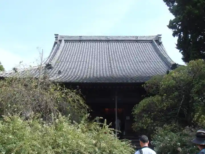 宝戒寺の本殿・本堂