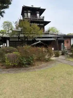 観音寺（世田谷山観音寺）の{uncategorized: "未分類", other: "その他", undefined: "問題あり", building: "その他建物", grave: "お墓", sacred_gate: "鳥居", guardian: "狛犬", statue: "像", buddha: "仏像", history: "歴史", nature: "自然", garden: "庭園", animal: "動物", pagoda: "塔", temizu: "手水舎", mountain_gate: "山門・神門", sanctuary: "本殿・本堂", subordinate: "末社・摂社", art: "芸術", scenery: "景色", jizo: "地蔵", ema: "絵馬", goshuin: "御朱印", omikuji: "おみくじ", items: "授与品その他", amulet: "お守り", goshuincho: "御朱印帳", eats: "食事", festival: "お祭り", votive_dance: "神楽", shichigosan: "七五三参", wedding: "結婚式", experience: "体験その他", initially: "初詣", around: "周辺", anti_infection: "感染症対策"}