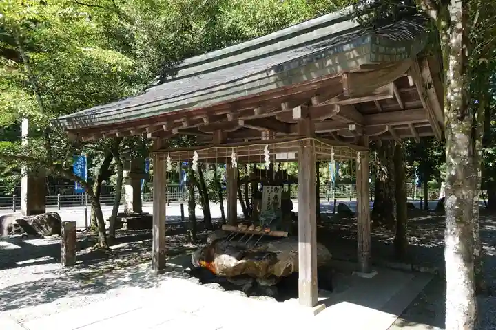 丹生川上神社(中社)の手水舎