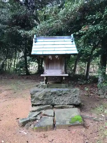 久良彌神社の末社